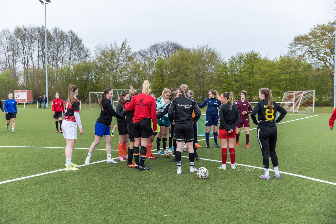 Bild 262 - Co-Trainerin der Frauen Nationalmannschaft Britta Carlson in Wahlstedt